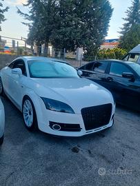 Audi tt mk2 8j BWA.