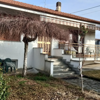 Casa in bifamigliare
