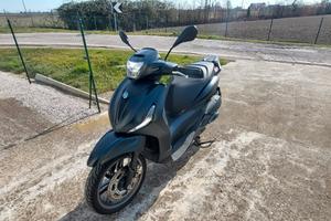 Beverly 300S