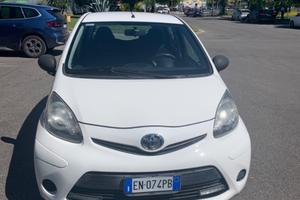TOYOTA Aygo 1ª serie - 2012