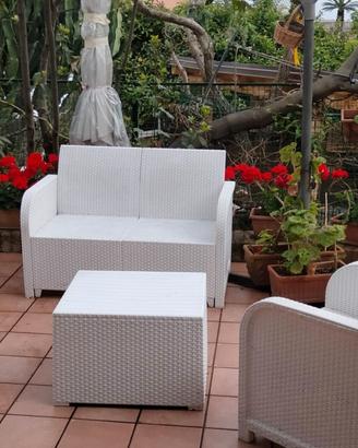 Set giardino o terrazzo 2 poltrone + divanetto