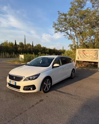 Peugeot 308 PureTech T. 130 S&S EAT8 SW GT