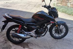 Moto 125 da strada honda