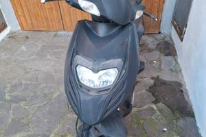 Scooter Aprilia SR 50 Motard