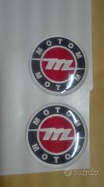 Adesivi motom in resina