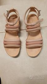 Sandali