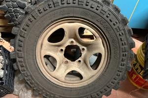 Gomme Suzuki Vitara Samurai