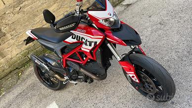 Ducati Hypermotard 821