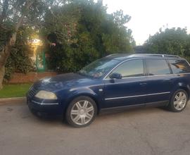 VOLKSWAGEN Passat 5ª serie - 2002