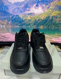 Scarpe estive Nike Air Force one nere 43 Abbigliamento e Accessori In vendita a Milano