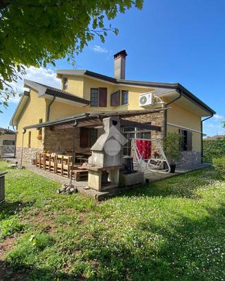 VILLA SINGOLA A BUSSERO