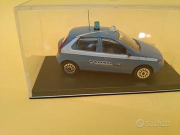 Fiat punto polizia artigianale 