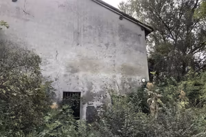 Immobile in asta di 441 m² con 4 locali e box auto