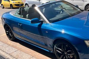 Audi a 5 cabrio 3.0 tdi. Quattro