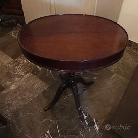 Tavolino piccolo vintage 