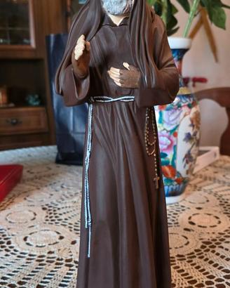 Statua Padre pio