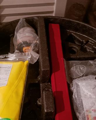 kit riparazione gomma ford fiesta 2014