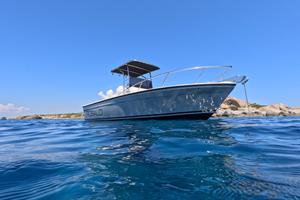 Robalo 2120