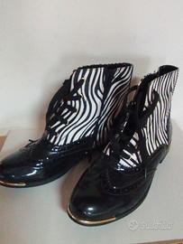 stivaletti. particolari