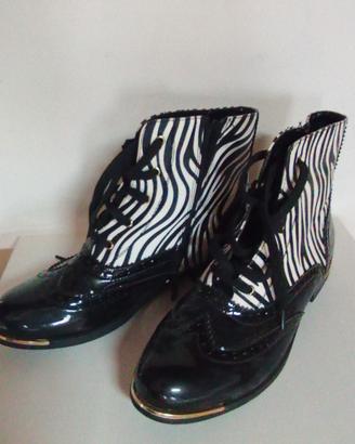 stivaletti. particolari