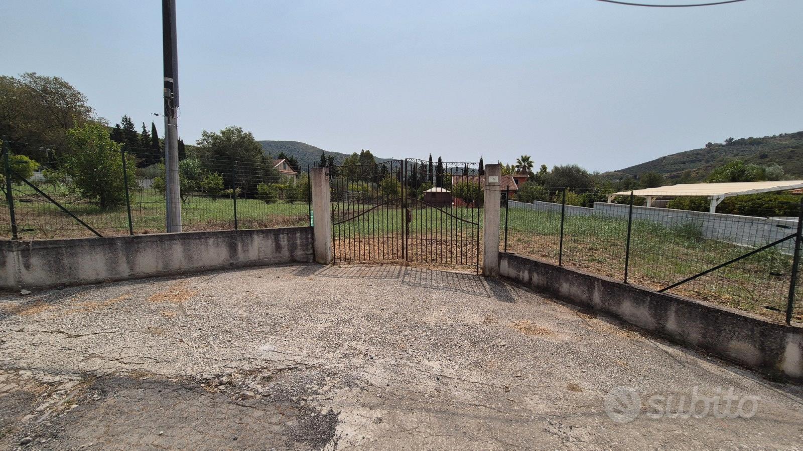 Terreno agricolo 2.000 mq recintato - Castellabate - Vista 3