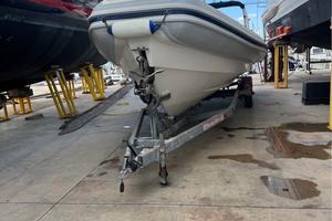 Mar.Co 25 + 2x150 YAMAHA + Carrello Satellite