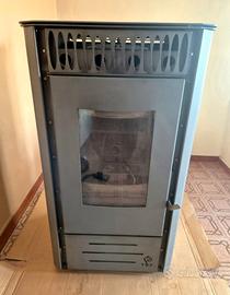 Stufa a pellet 14 kW