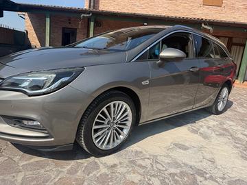 Opel Astra 1.6 BiTurbo CDTi Start&Stop Sports Tour