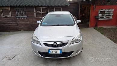 opel astra 1400 benzina con problemi al.motore