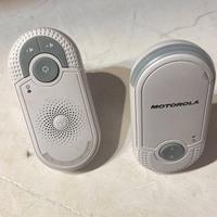 baby monitor e luce notturna