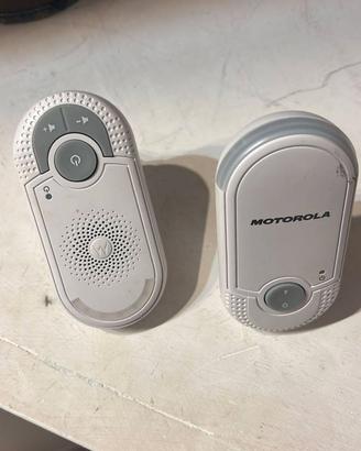 baby monitor e luce notturna