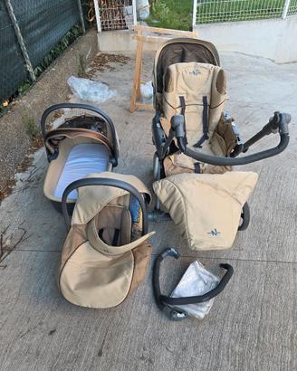 Trio "Reverso" marca Neonato (Culla, Ovetto, Passe