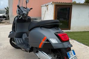 Vespa GTS SUPER SPORT 300-2024