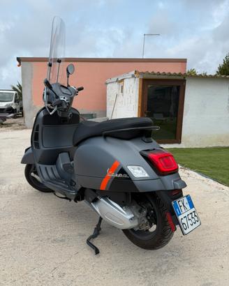Vespa GTS SUPER SPORT 300-2024