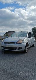 Ford Fiesta V 2006 1.4 TDCI