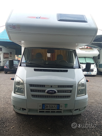 Camper mansardato ci Elliot 40 maxi 7 posti letto