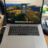 Macbook pro 15" con alimentatore