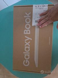 Samsung Galaxy Book4 Nuovo Sigillato - Modello NP7