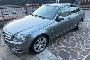 Mercedes-benz C 250 CDI BlueEFFICIENCY Avantgarde
