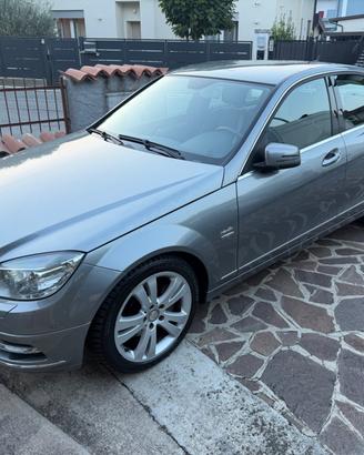 Mercedes-benz C 250 CDI BlueEFFICIENCY Avantgarde