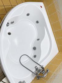 🛁 Vasca idromassaggio angolare
