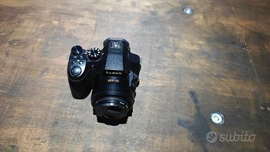 Panasonic Lumix DMC-FZ300 Fotocamera Digitale Brid