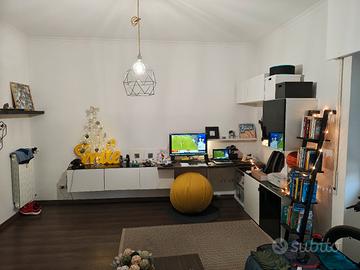 Mobili componibili Ikea Besta