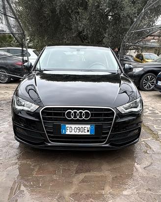 Audi A3 SPB 1.6 TDI clean diesel S tronic Admired