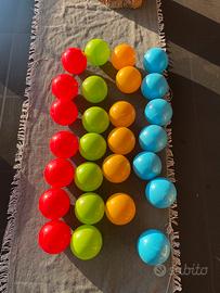 n. 27 palline di 4 colori diversi