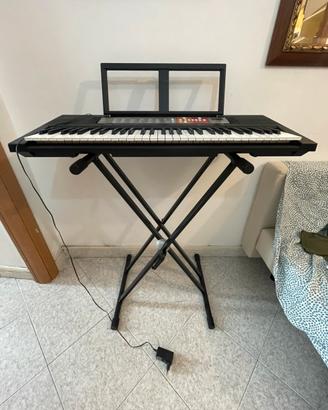 Tastiera Yamaha con supporto e scatola originale