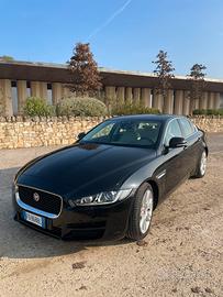 Jaguar XE 2.0d Prestige 180cv auto