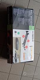 supporto da parete per box tetto