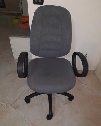 sedia ufficio regolabile 