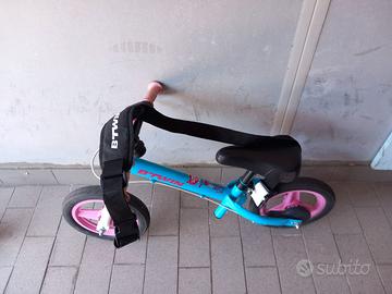 Bici senza pedali BTWIN rosa e azzurra